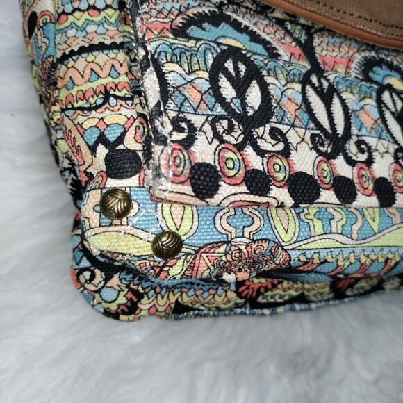 Sakroots City Swing Pack Front Flap Pocket Adjustable Strap Crossbody Bag - Picture 7 of 13